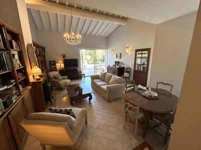 Villa - 130 m² - 4 pièces