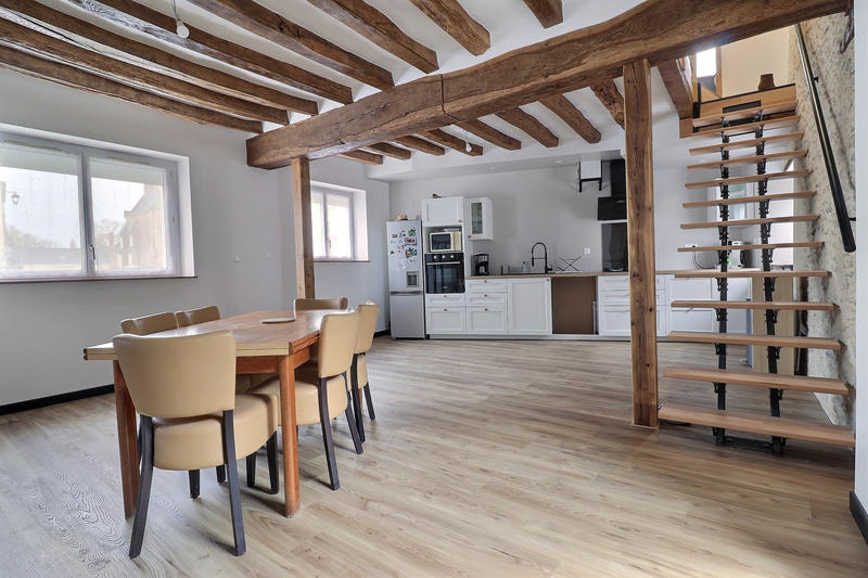 Maison - 105 m² - 6 pièces