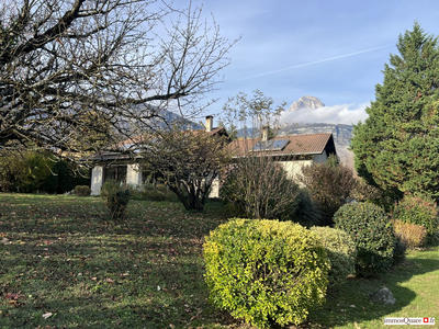 Maison - 156 m² - 7 pièces
