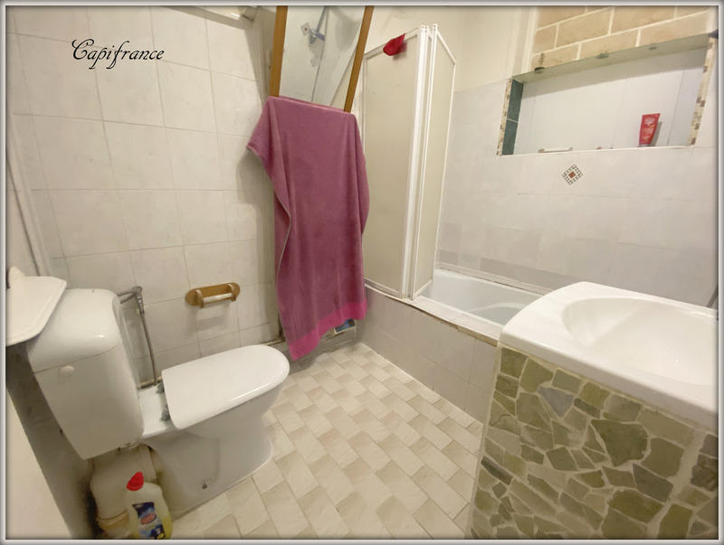 Maison - 193 m² - 8 pièces