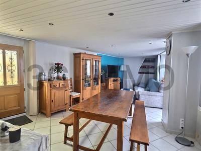 Maison - 89 m² - 4 pièces