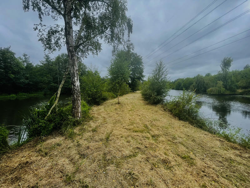 Terrain de loisirs - 23 000 m²