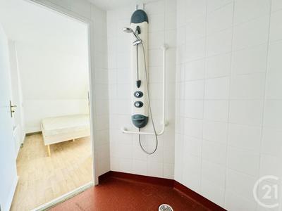 Studio - 18 m² - 1 pièce