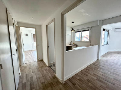 Appartement - 82 m² - 3 pièces