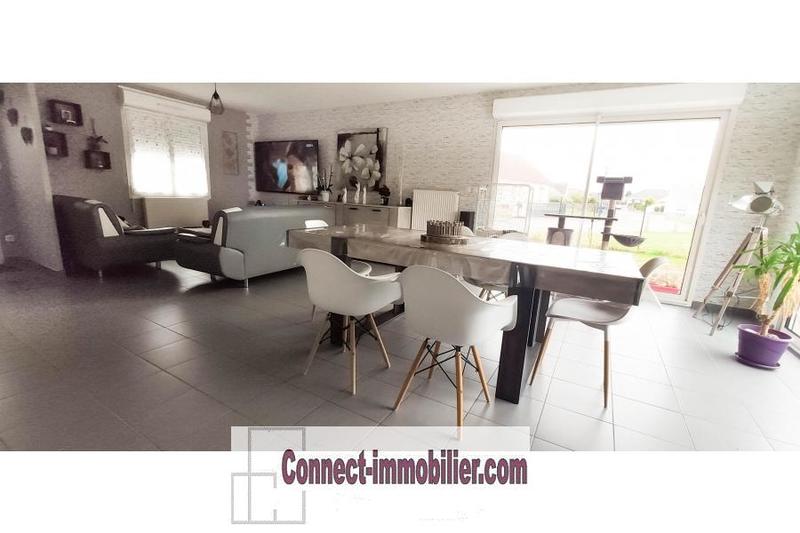 Maison - 94 m² - 5 pièces