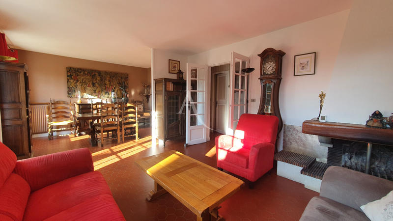 Maison - 120 m² - 6 pièces