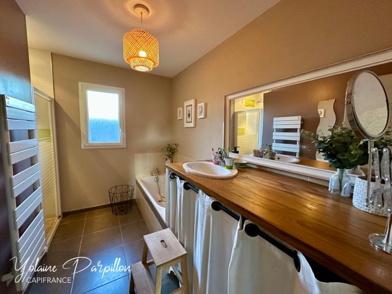 Maison - 130 m² - 6 pièces