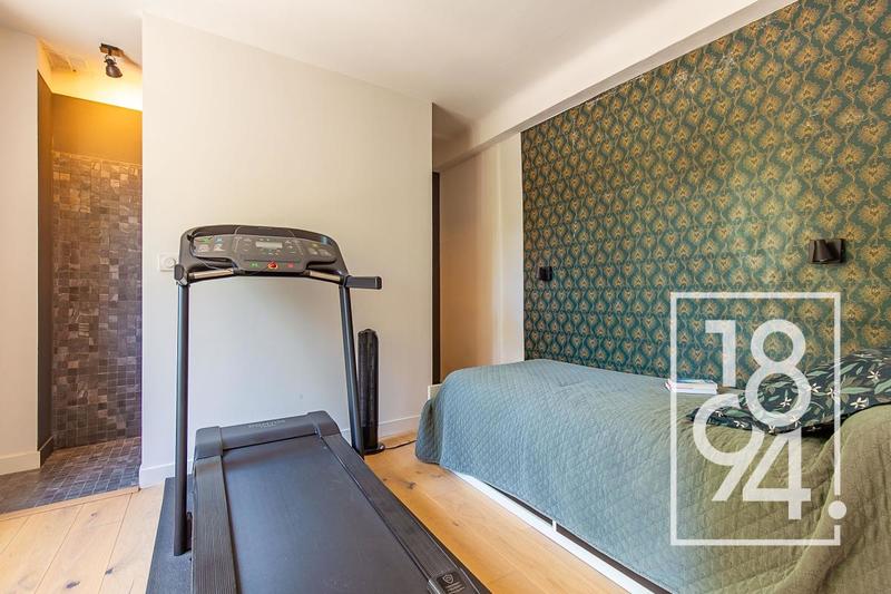 Maison - 171 m² - 6 pièces