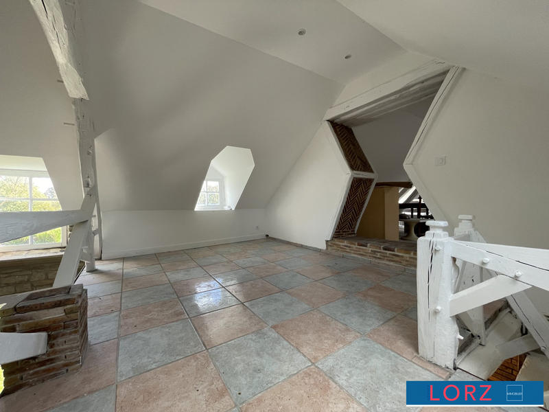 Maison ancienne - 260 m² - 5 pièces