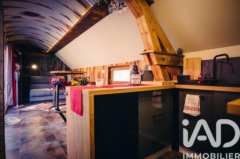 Maison - 202 m² - 5 pièces