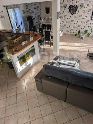 Maison - 150 m² - 6 pièces