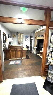 Maison - 600 m² - 19 pièces