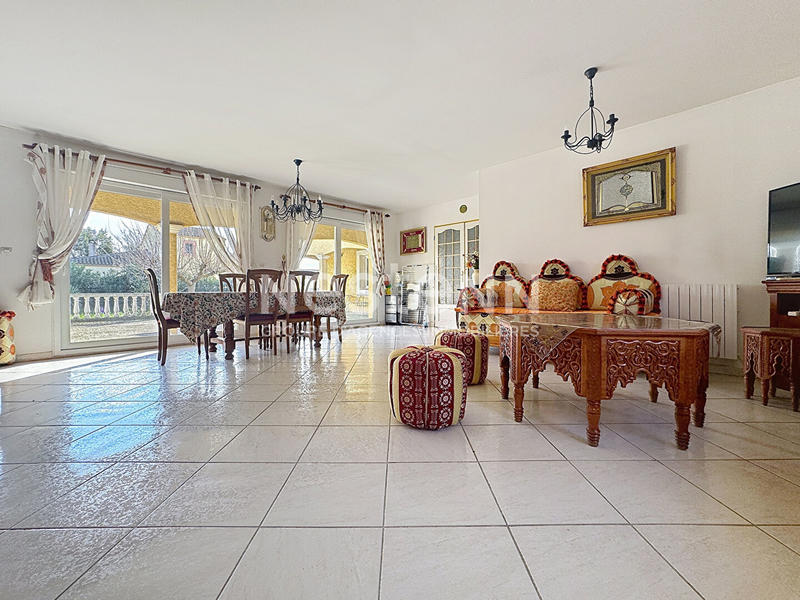 Maison - 110 m² - 5 pièces