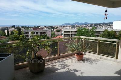 Appartement - 89 m² - 3 pièces