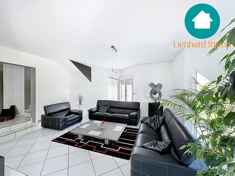 Villa - 215 m² - 7 pièces