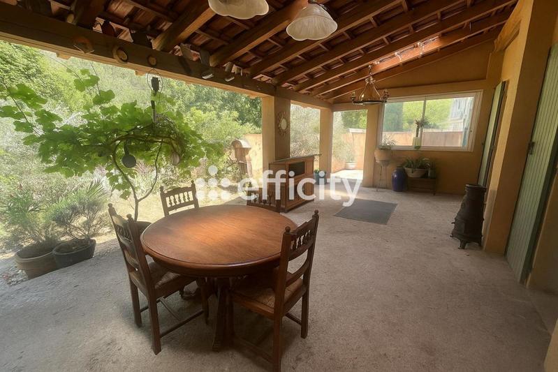 Maison - 80 m² - 3 pièces