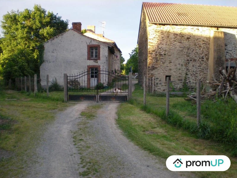 Maison - 260 m² - 10 pièces