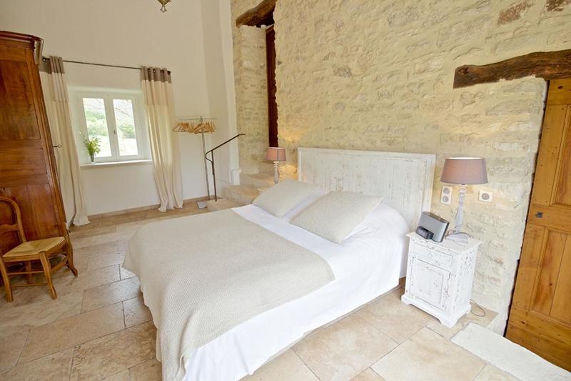 Demeure - 220 m² - 8 pièces