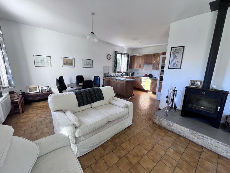 Maison traditionnelle - 143 m² - 8 pièces