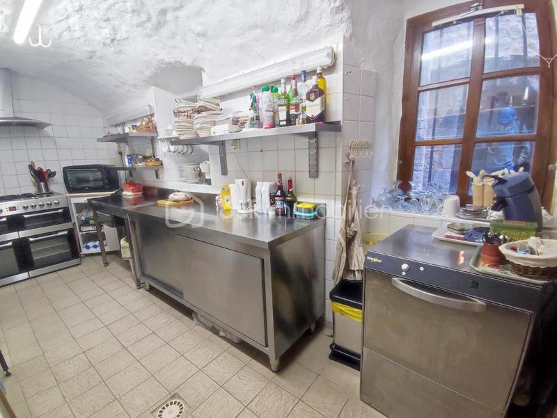 Local commercial - 45 m² - 2 pièces