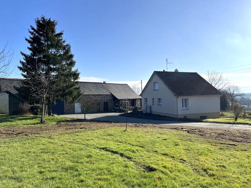 Maison ancienne - 110 m² - 5 pièces