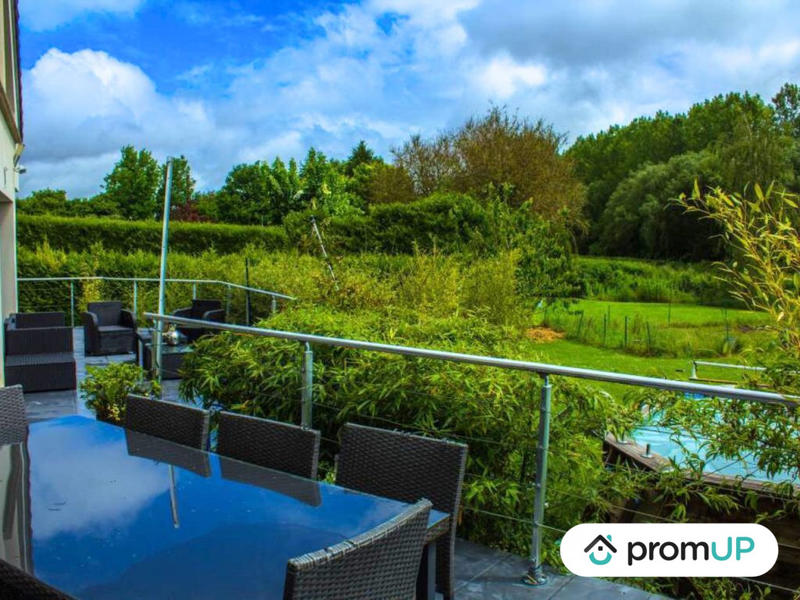 Maison - 212 m² - 7 pièces