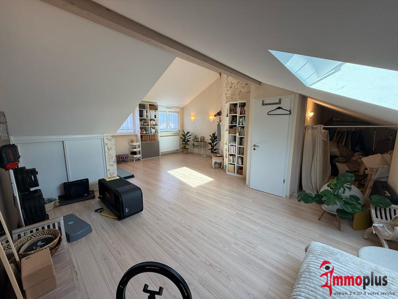 Maison - 145 m² - 6 pièces