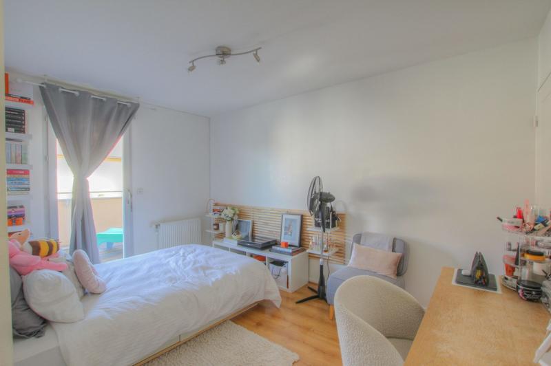 Maison contemporaine - 137 m² - 6 pièces