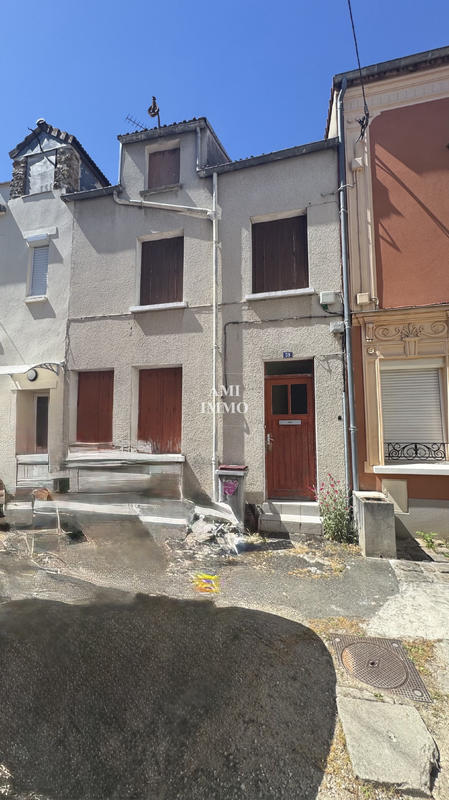 Immeuble - 84 m² - 5 pièces