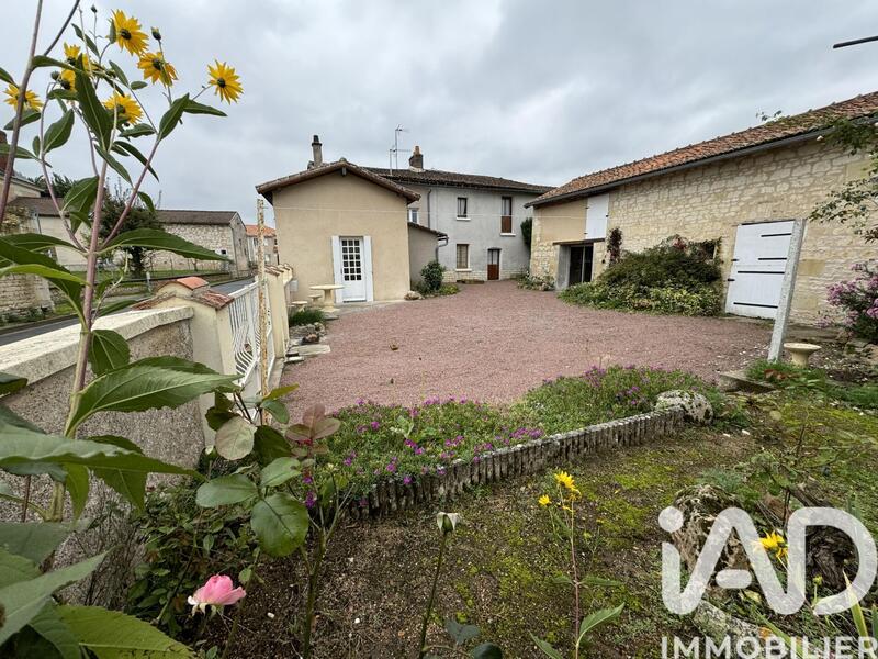 Maison - 146 m² - 6 pièces