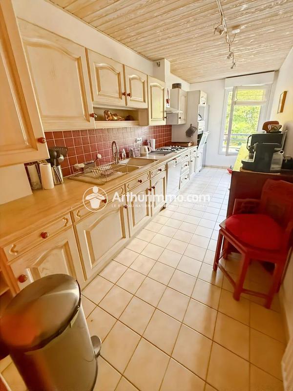 Appartement - 91 m² - 4 pièces