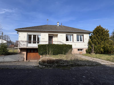 Maison - 92 m² - 5 pièces