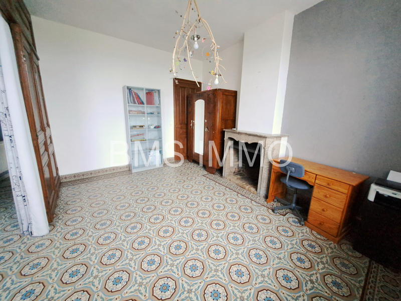 Maison - 199 m² - 6 pièces