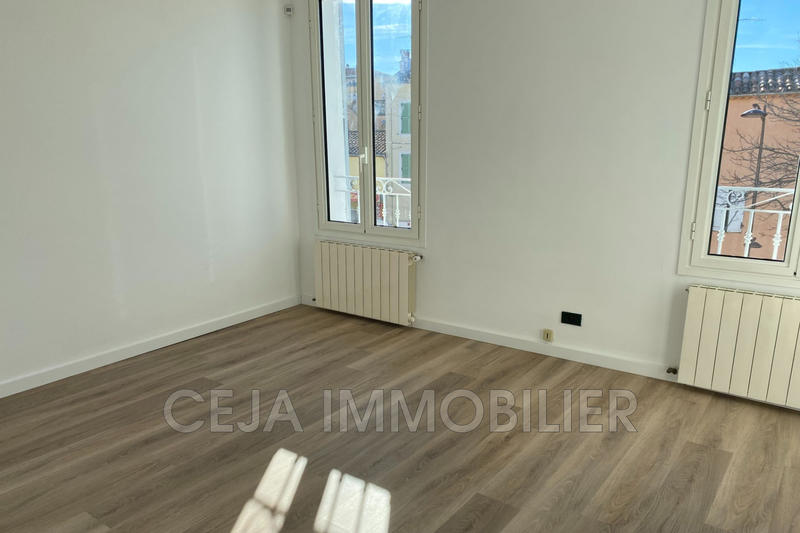 Appartement - 129 m² - 6 pièces