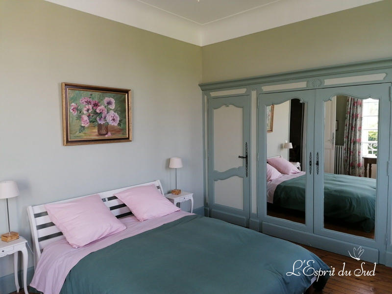 Maison - 400 m² - 10 pièces