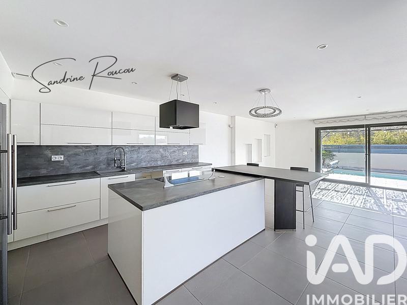 Maison - 146 m² - 5 pièces