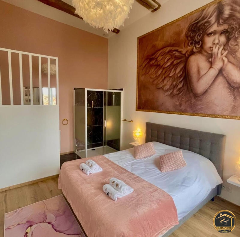 Maison ancienne - 226 m² - 7 pièces