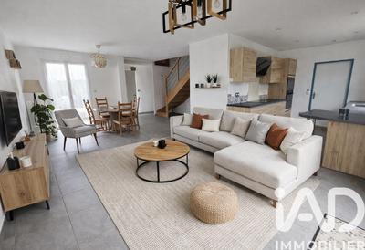 Maison - 119 m² - 6 pièces