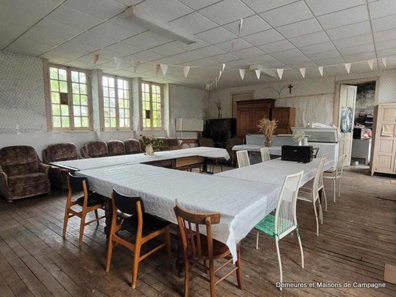 Maison - 180 m² - 7 pièces