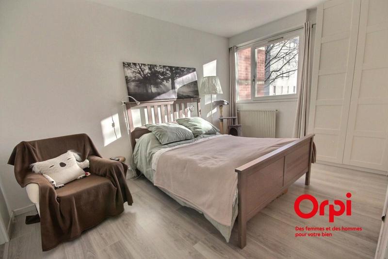 Appartement - 82 m² - 4 pièces