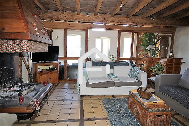 Ferme - 322 m² - 6 pièces