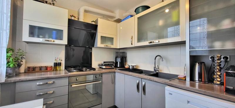 Appartement - 73 m² - 5 pièces