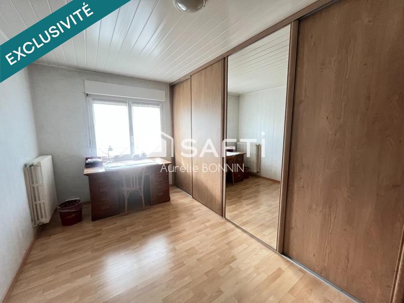 Maison - 92 m² - 5 pièces