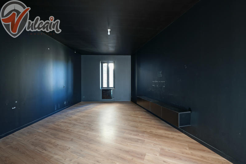 Maison - 170 m² - 3 pièces