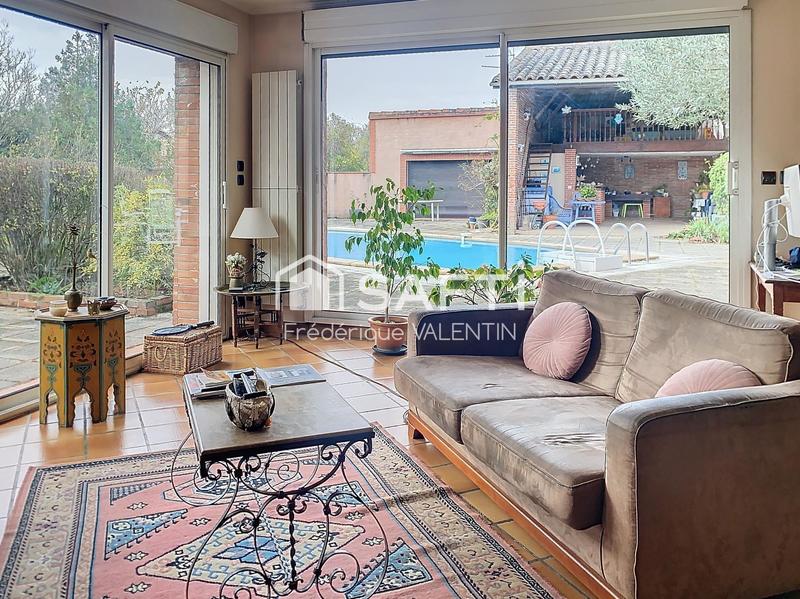 Maison de maîtres - 261 m² - 7 pièces