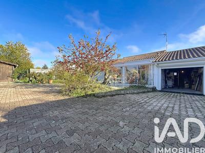 Maison - 94 m² - 4 pièces