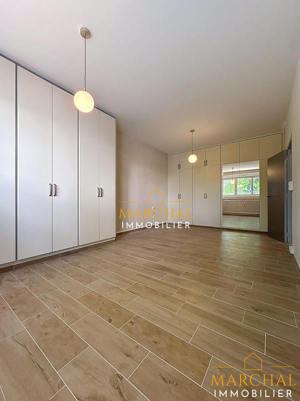 Appartement - 128 m² - 5 pièces