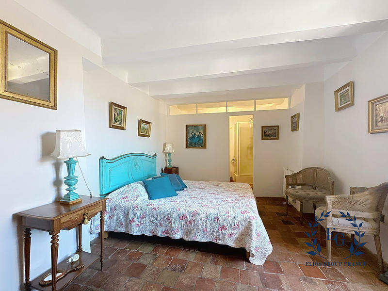 Bastide - 275 m² - 10 pièces