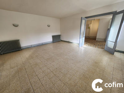 Maison - 104 m² - 4 pièces