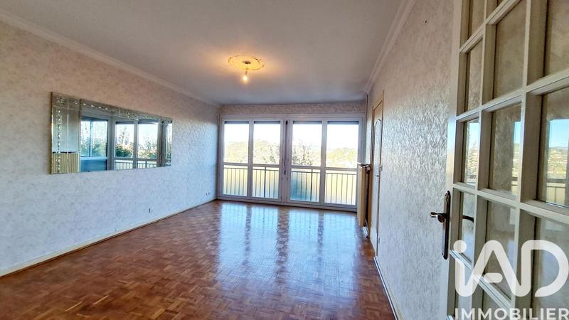 Appartement - 84 m² - 4 pièces